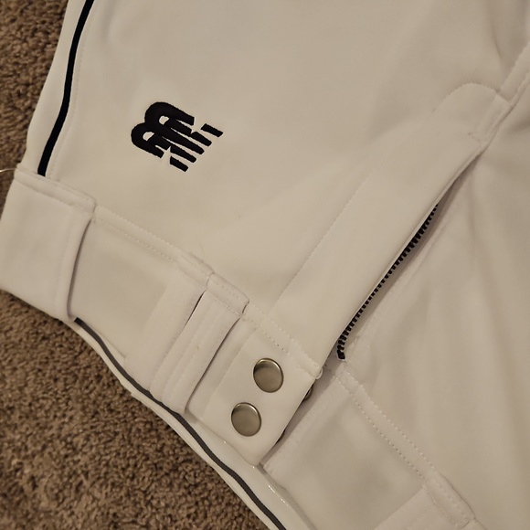 NEW BALANCE BASEBALL KNICKERS - Picture 2 of 10